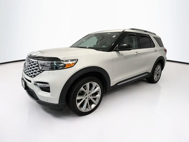 Used 2023 Ford Explorer Platinum w/ Technology Package AWD/4WD image 3