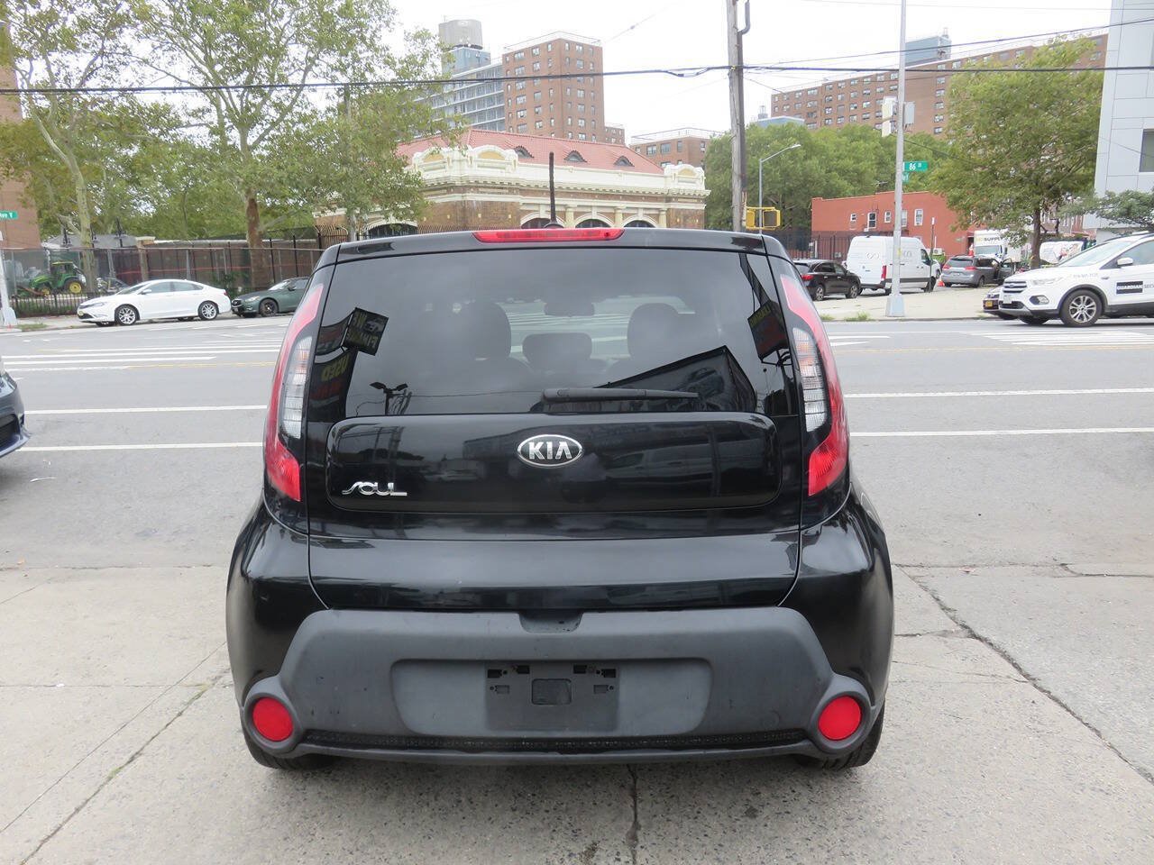 Used 2015 Kia Soul FWD image 7