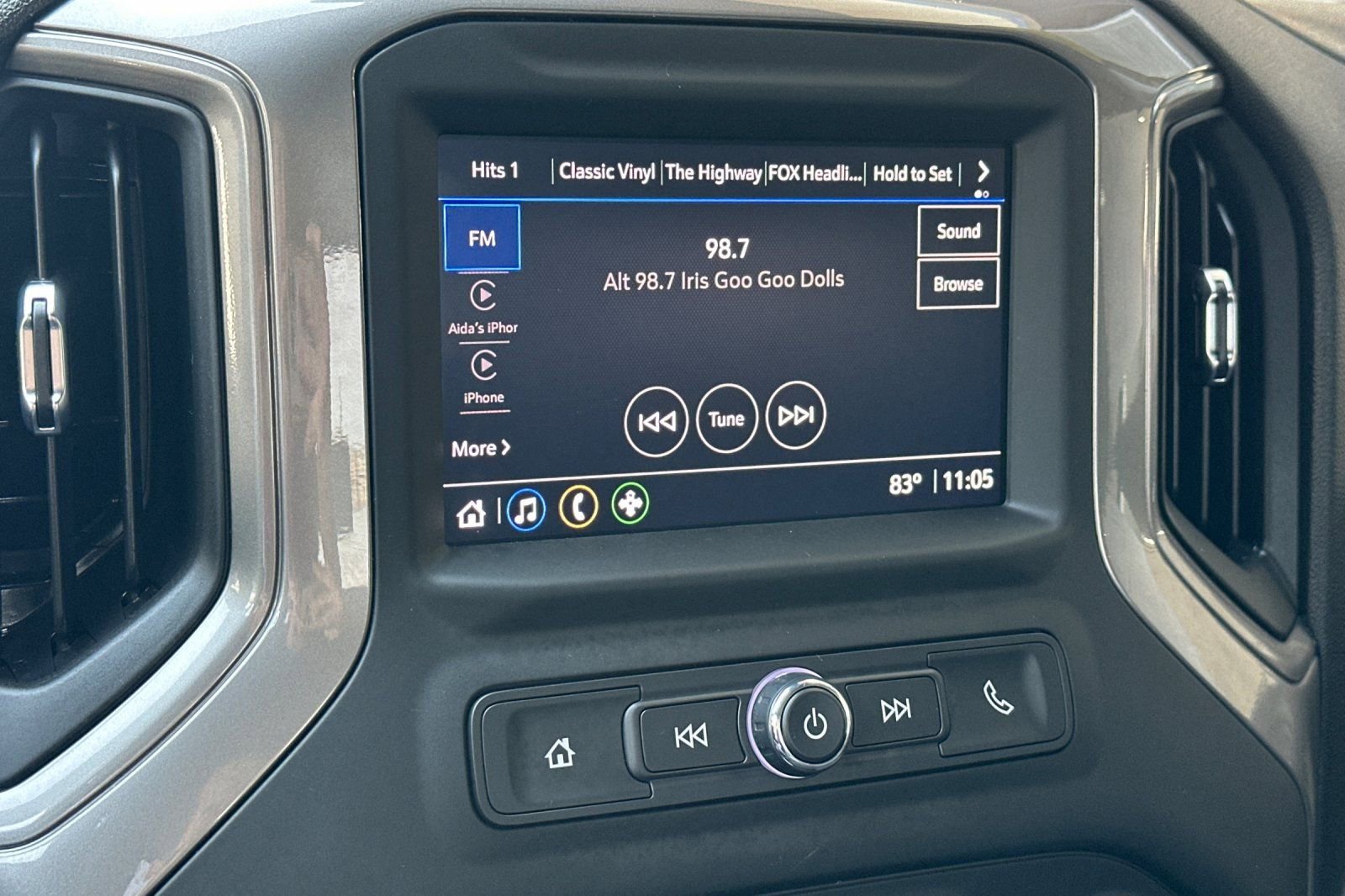 Used 2026 Chevrolet Silverado 1500 Custom w/ LPO, Dark Essentials Package image 24