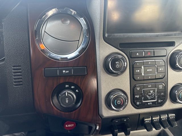 Used 2014 Ford F250 Lariat w/ Chrome Package image 26