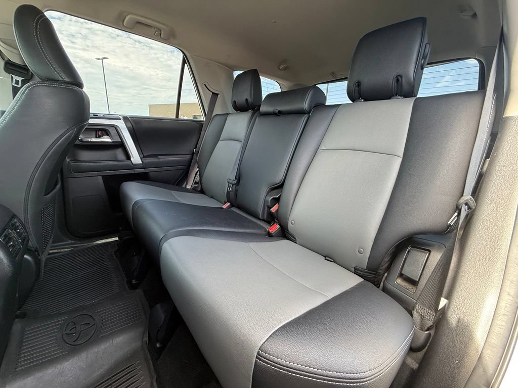 Used 2020 Toyota 4Runner SR5 Premium AWD/4WD image 24