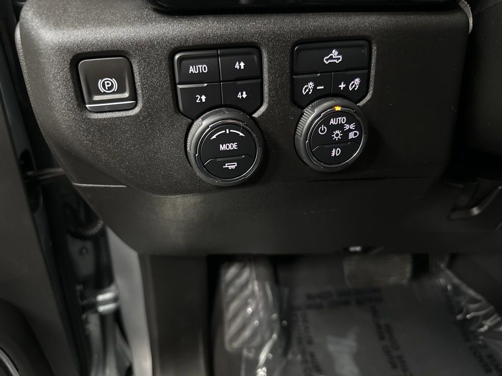 Used 2023 Chevrolet Silverado 1500 RST image 30