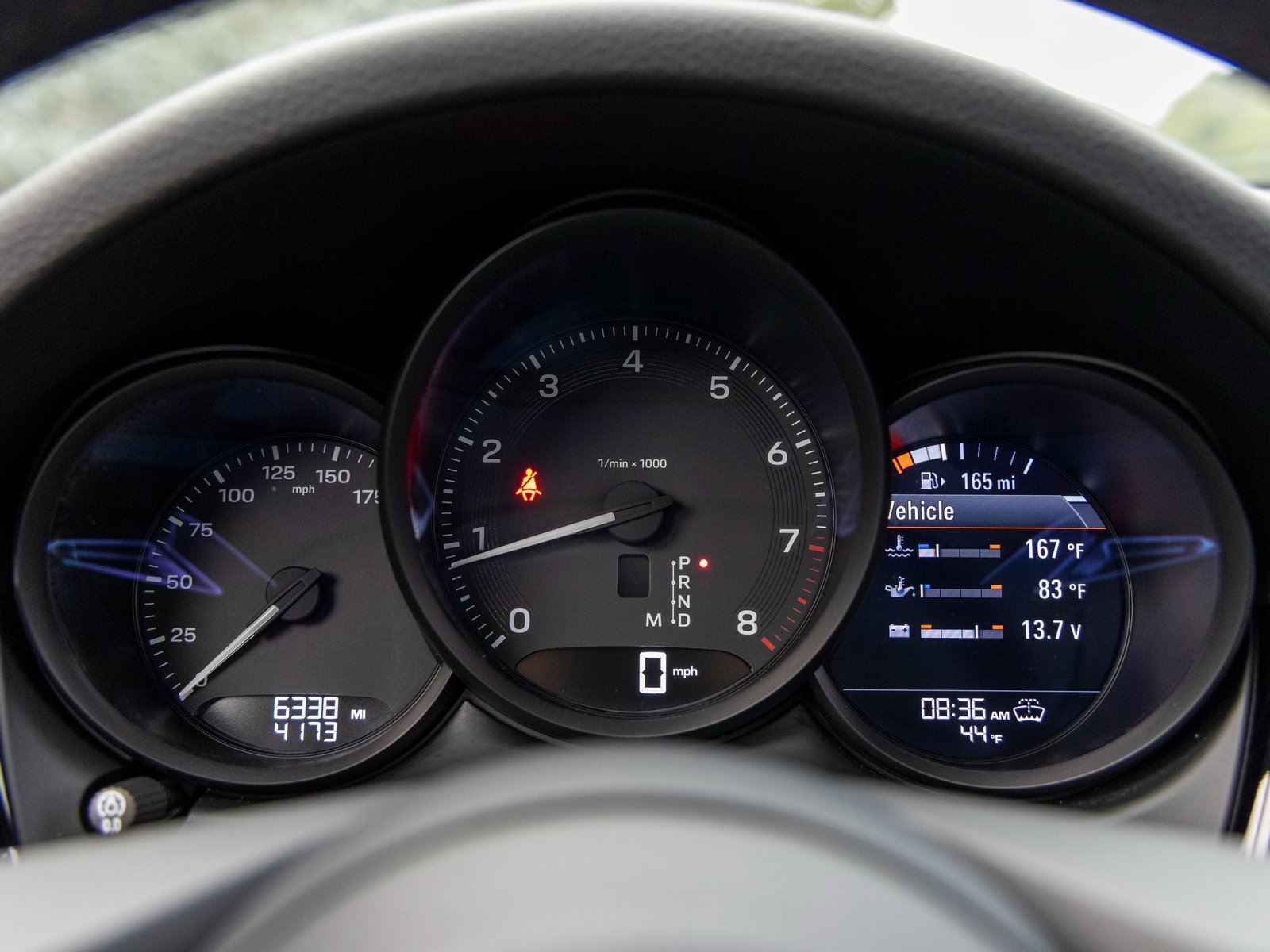 Certified 2025 Porsche Macan image 30