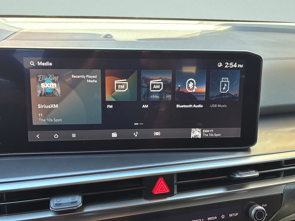 New 2025 Kia Sorento S w/ Panoramic Sunroof Package image 33