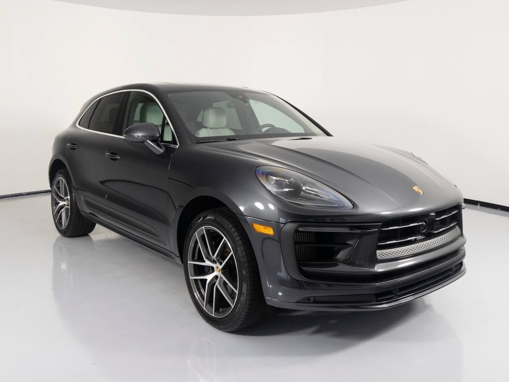 Certified 2026 Porsche Macan S AWD/4WD image 13