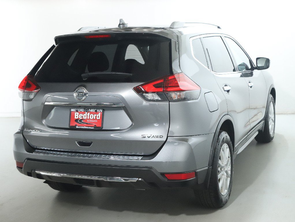 Used 2017 Nissan Rogue SV w/ Sun & Sound Touring Package AWD/4WD image 48
