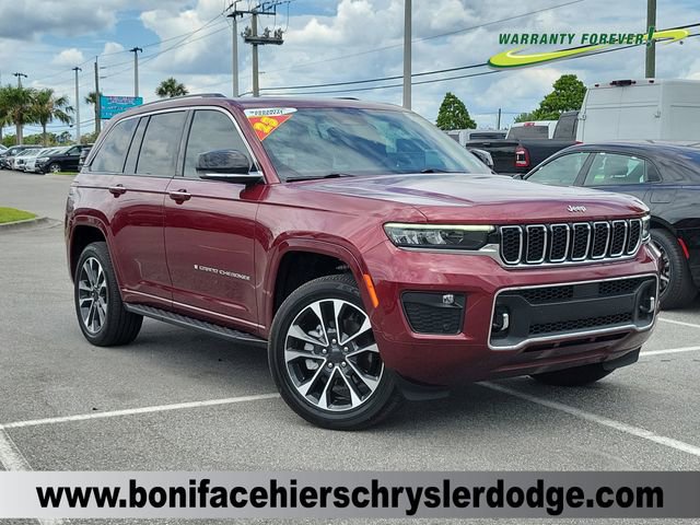 Used 2023 Jeep Grand Cherokee Overland image 1