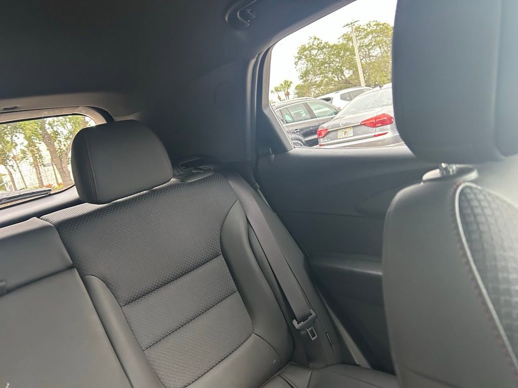 Used 2021 Chevrolet TrailBlazer RS w/ Technology Package image 14