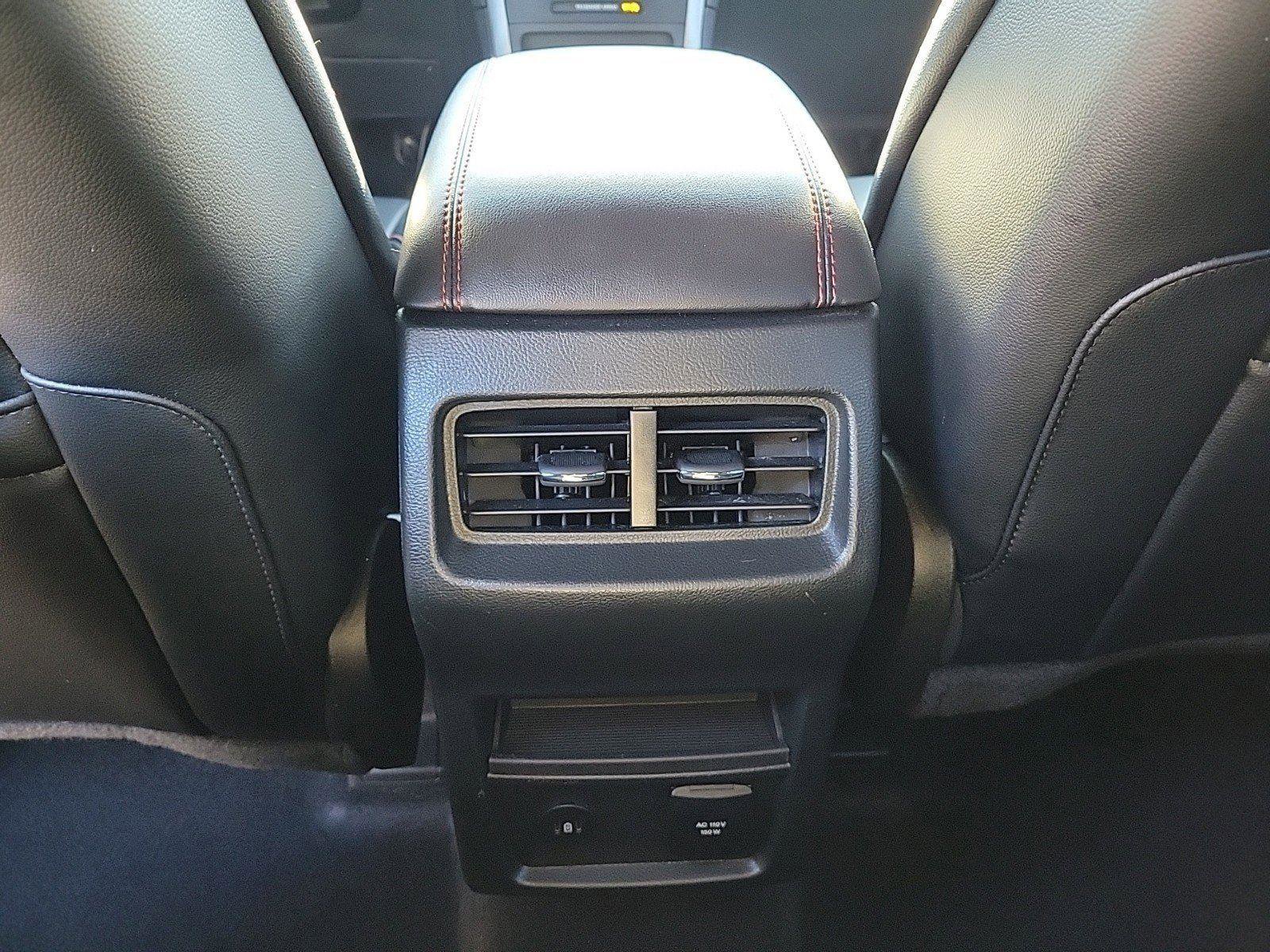 Used 2024 Ford Edge ST-Line image 10