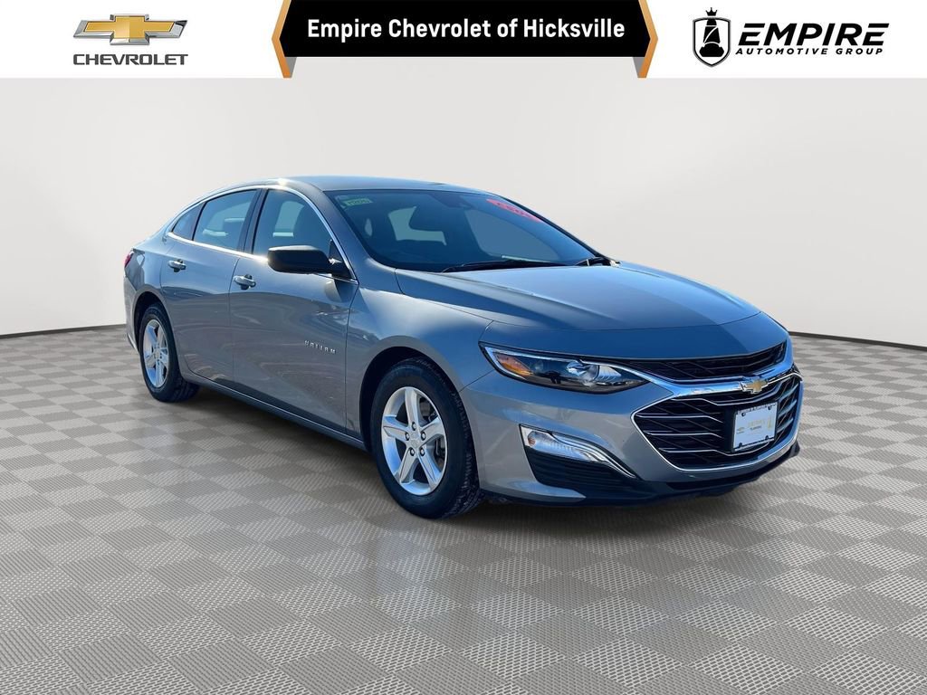 Used 2023 Chevrolet Malibu LS FWD image 1
