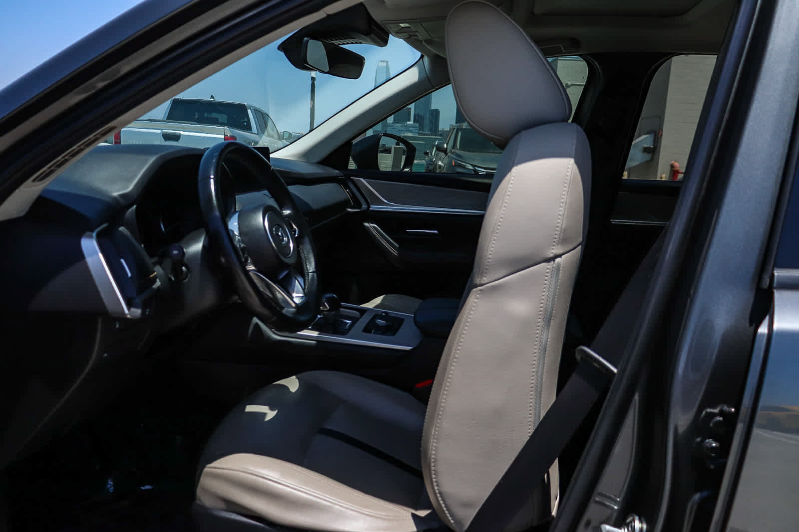 Used 2024 MAZDA CX-90 3.3 Turbo w/ Preferred Package AWD/4WD image 17
