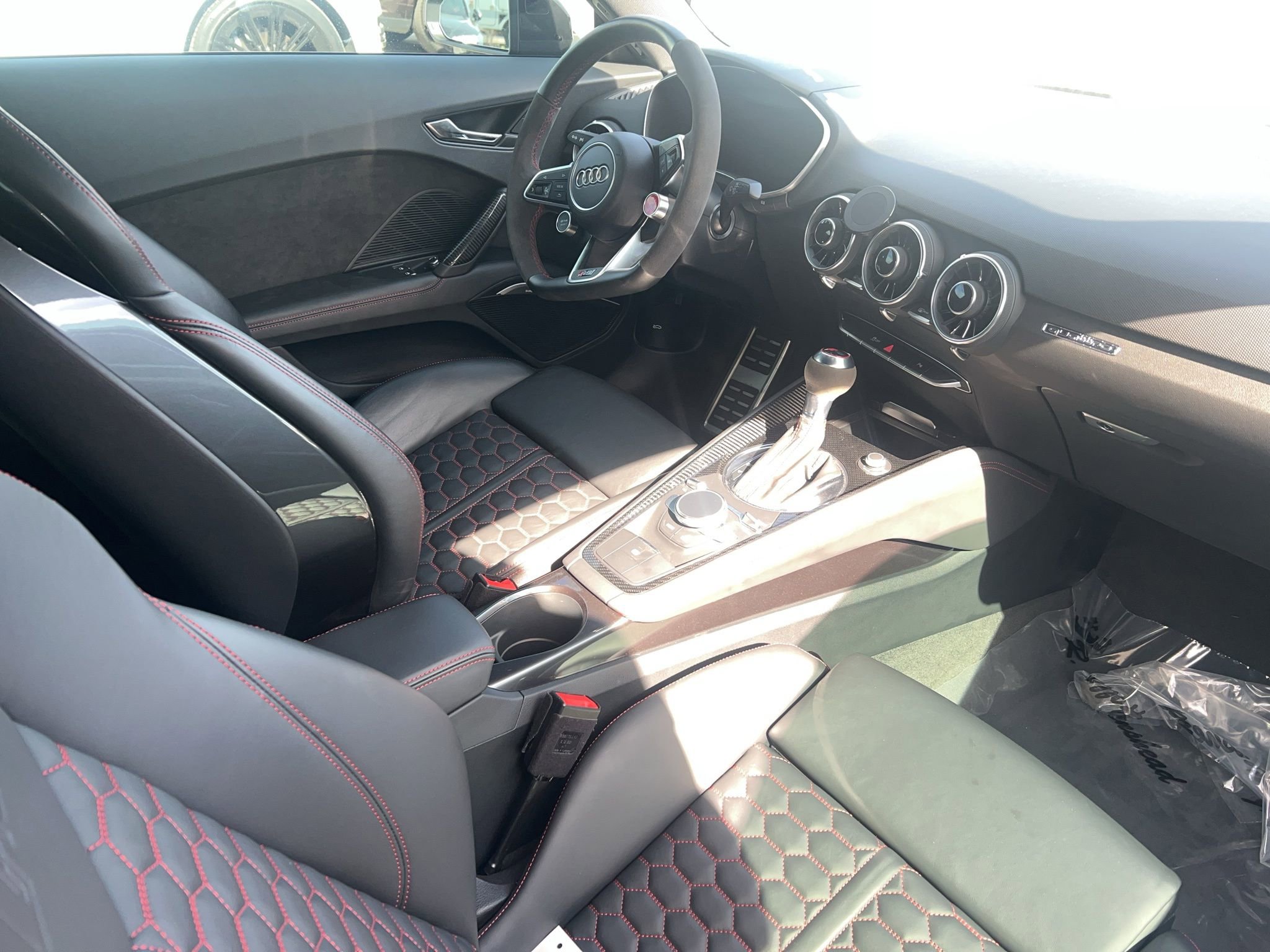 Used 2021 Audi TT RS image 5