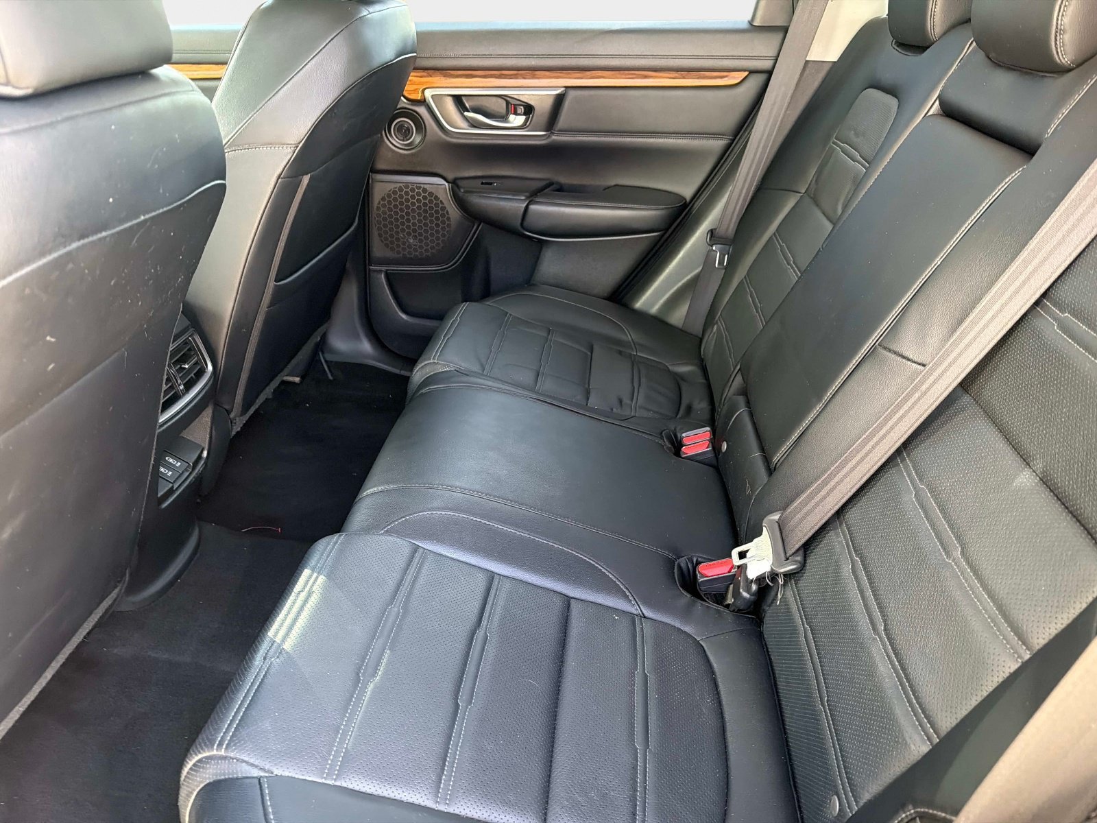 Used 2018 Honda CR-V Touring image 13