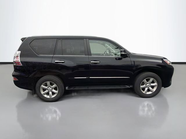 Used 2018 Lexus GX 460 w/ Navigation Package image 9
