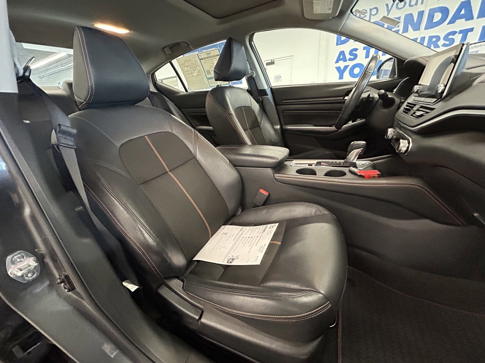 Used 2022 Nissan Altima 2.5 SR w/ Midnight Edition Package image 19