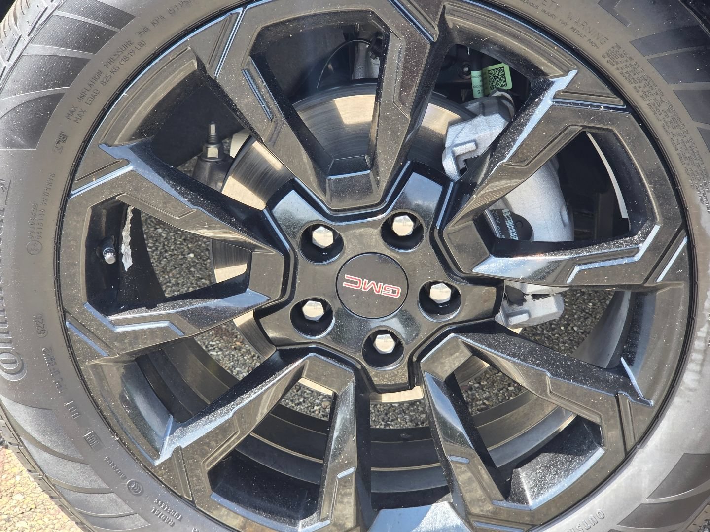 New 2026 GMC Terrain Elevation w/ Black Edition AWD/4WD image 12
