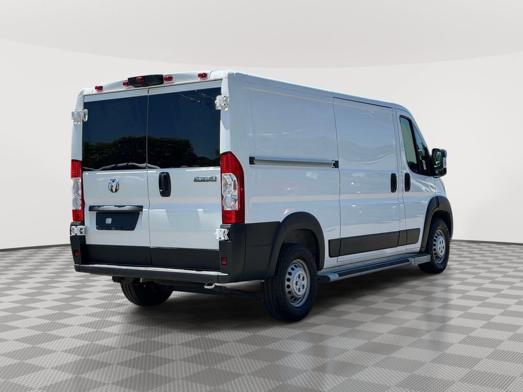 Used 2026 RAM ProMaster 2500 w/ Convenience Group FWD image 6