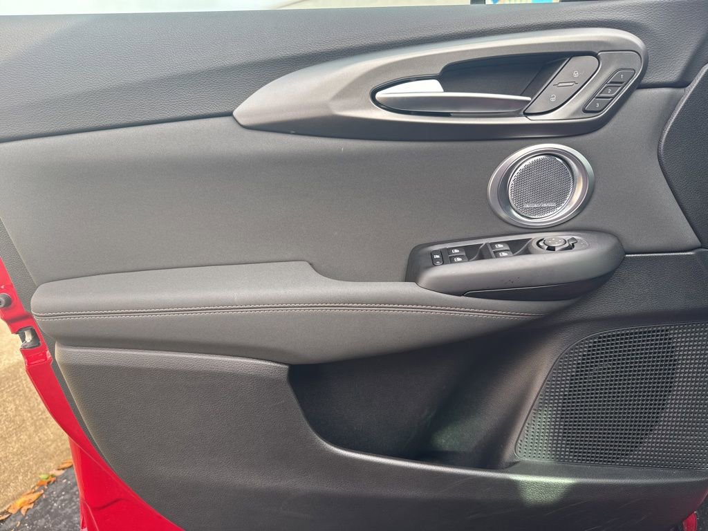 New 2025 Alfa Romeo Tonale AWD/4WD image 12