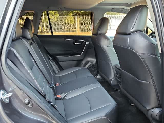 Used 2023 Toyota RAV4 XLE Premium FWD image 18