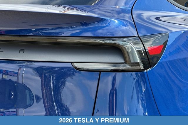 Used 2026 Tesla Model Y 2WD image 29