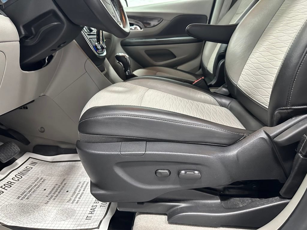 Used 2016 Buick Encore Convenience AWD/4WD image 12