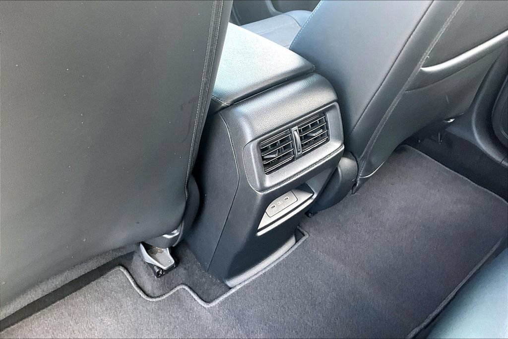Used 2024 Honda CR-V EX-L image 10