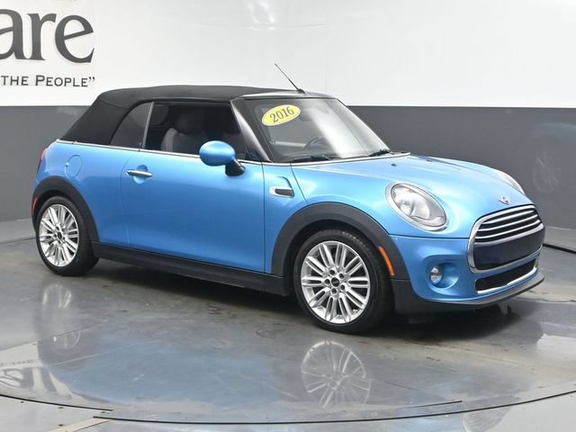 Used 2016 MINI Cooper Convertible FWD image 2
