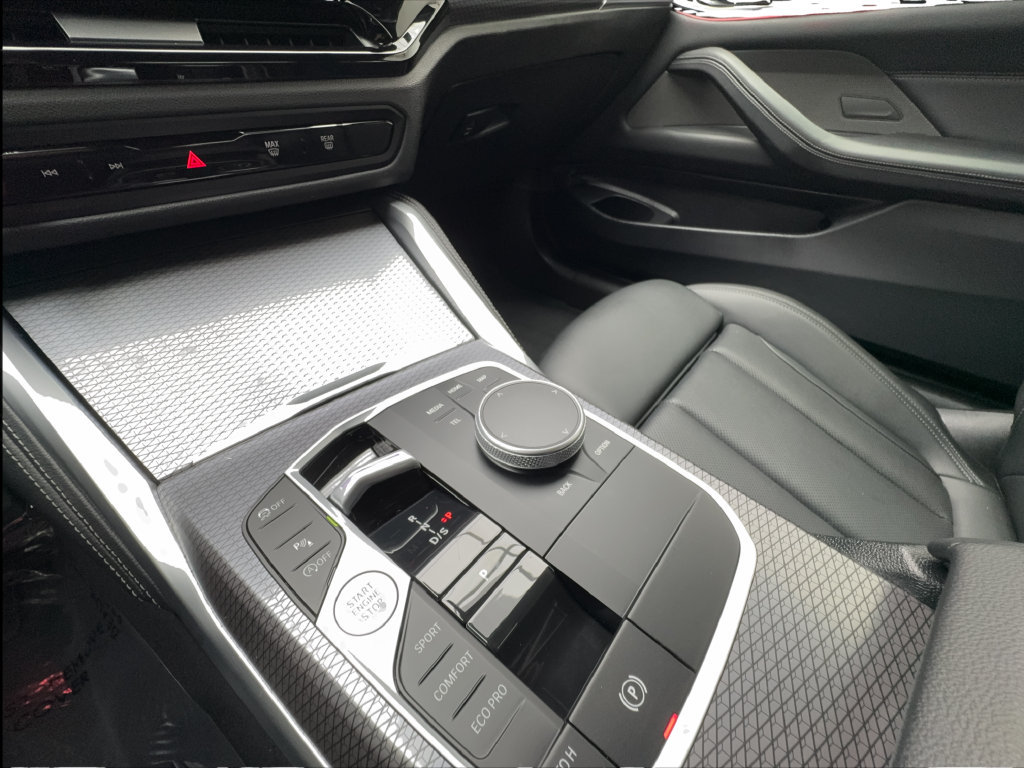 Used 2026 BMW 430i xDrive Coupe w/ M Sport Package AWD/4WD image 46