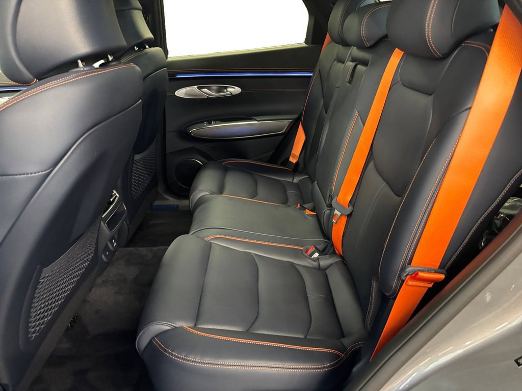 New 2026 Genesis GV70 3.5T Sport Advanced AWD/4WD image 13