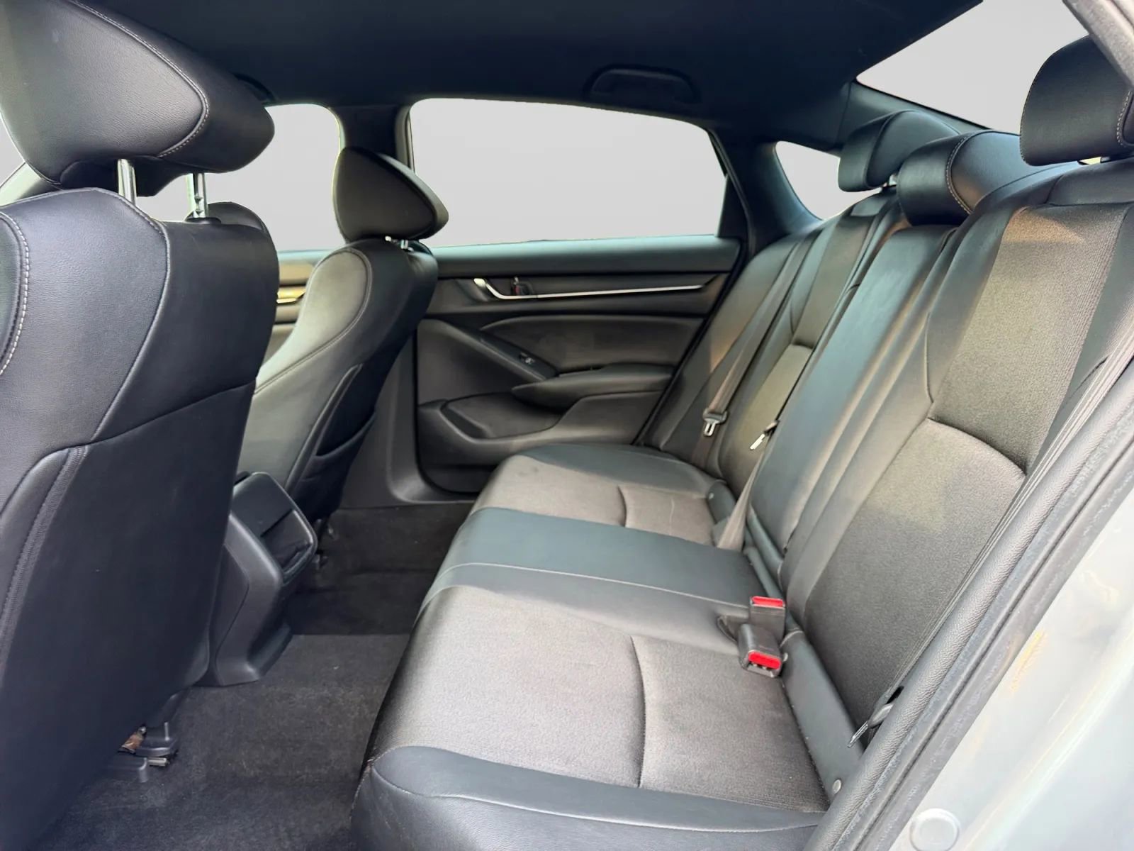 Used 2019 Honda Accord Sport image 28