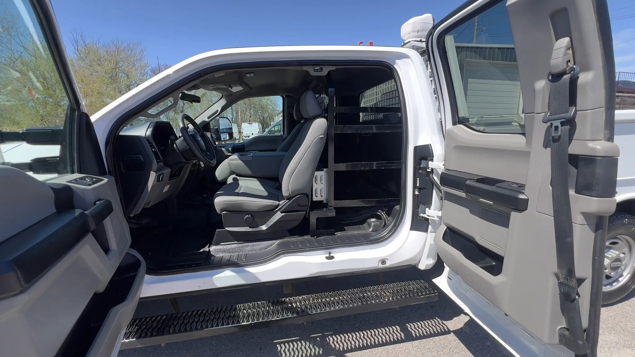 Used 2021 Ford F250 XL w/ Power Equipment Group AWD/4WD image 16