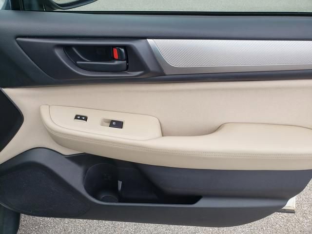 Used 2017 Subaru Outback 2.5i image 19