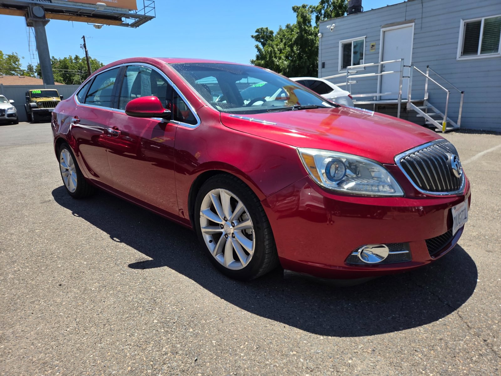 Used 2013 Buick Verano Leather FWD image 5