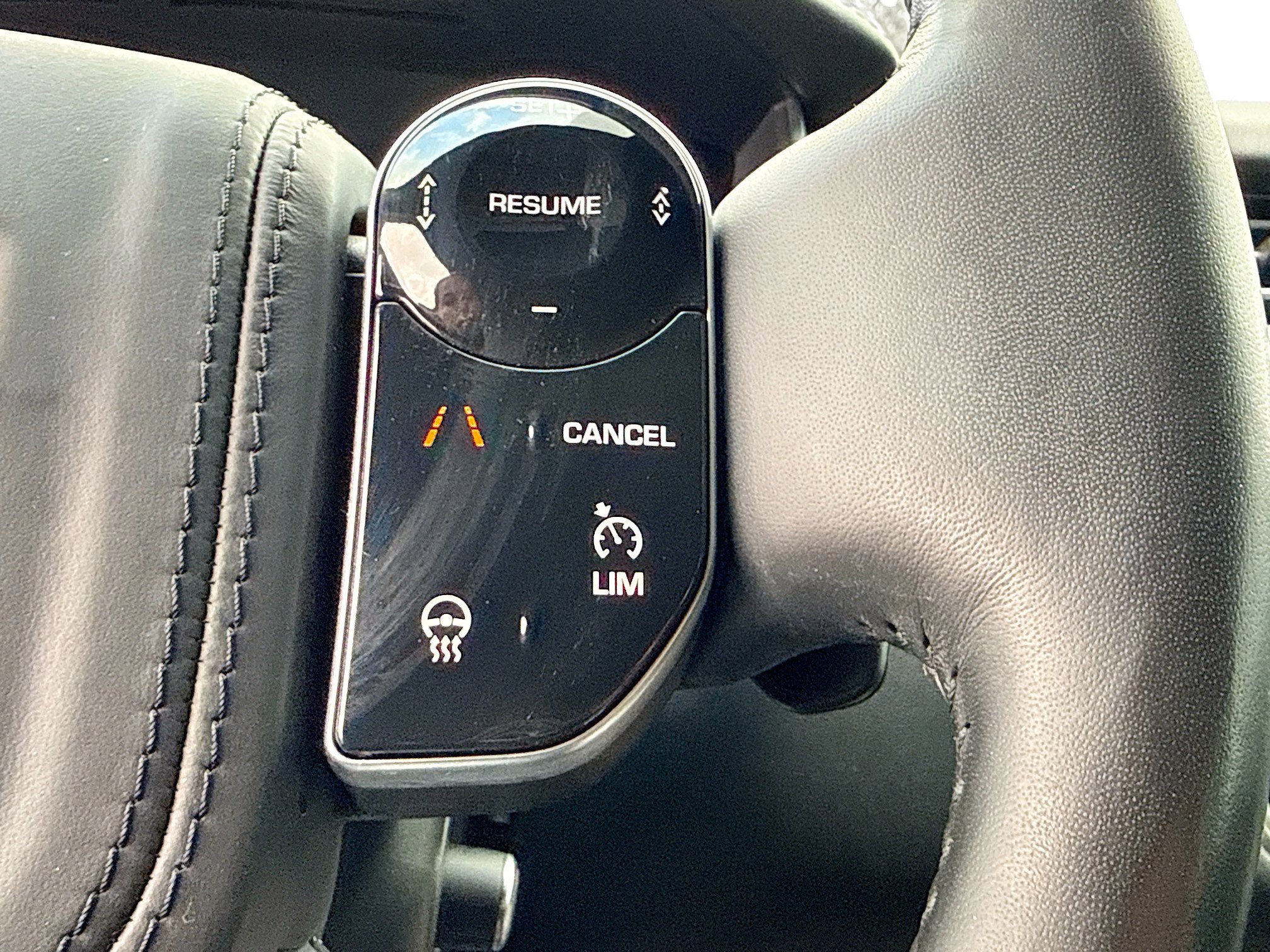 Used 2019 Land Rover Range Rover Long Wheelbase Supercharged image 37