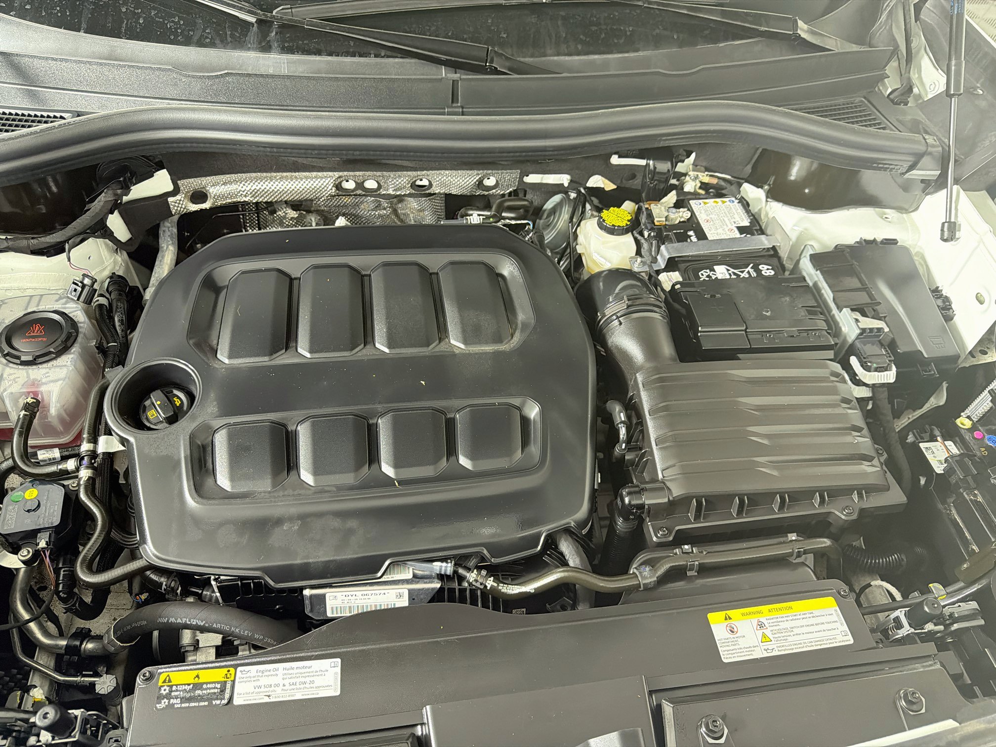 Used 2026 Volkswagen Tiguan SE AWD/4WD image 32