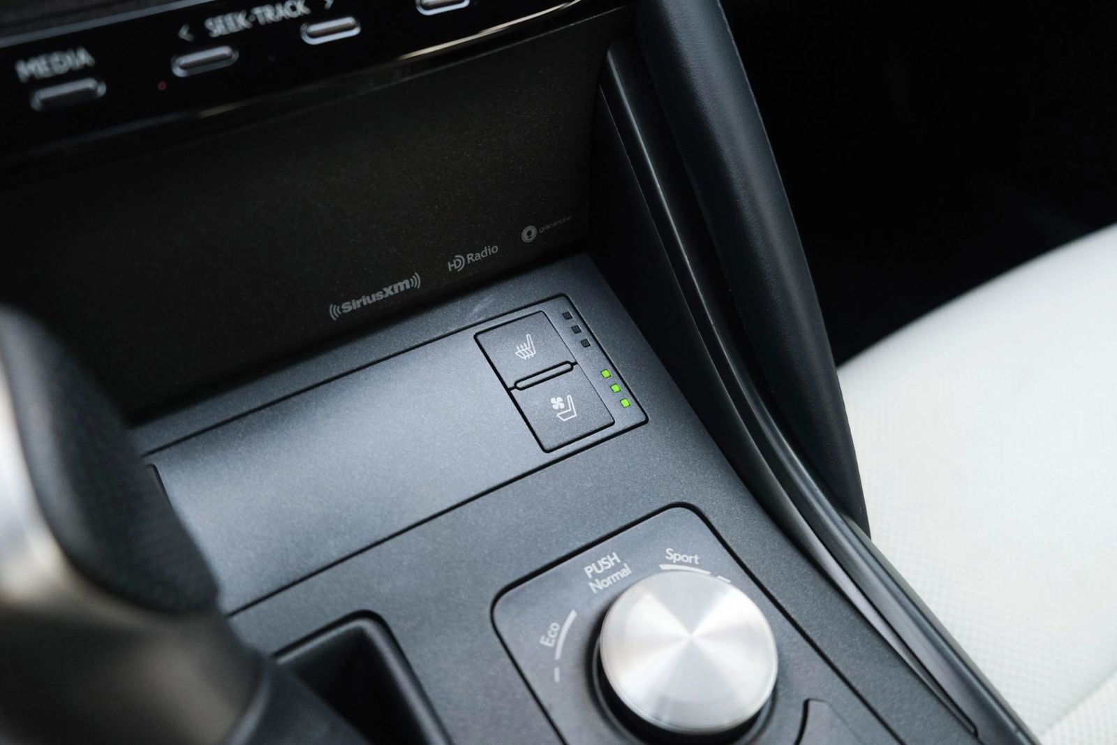 Used 2022 Lexus IS 350 F Sport w/ Accessory Package image 37