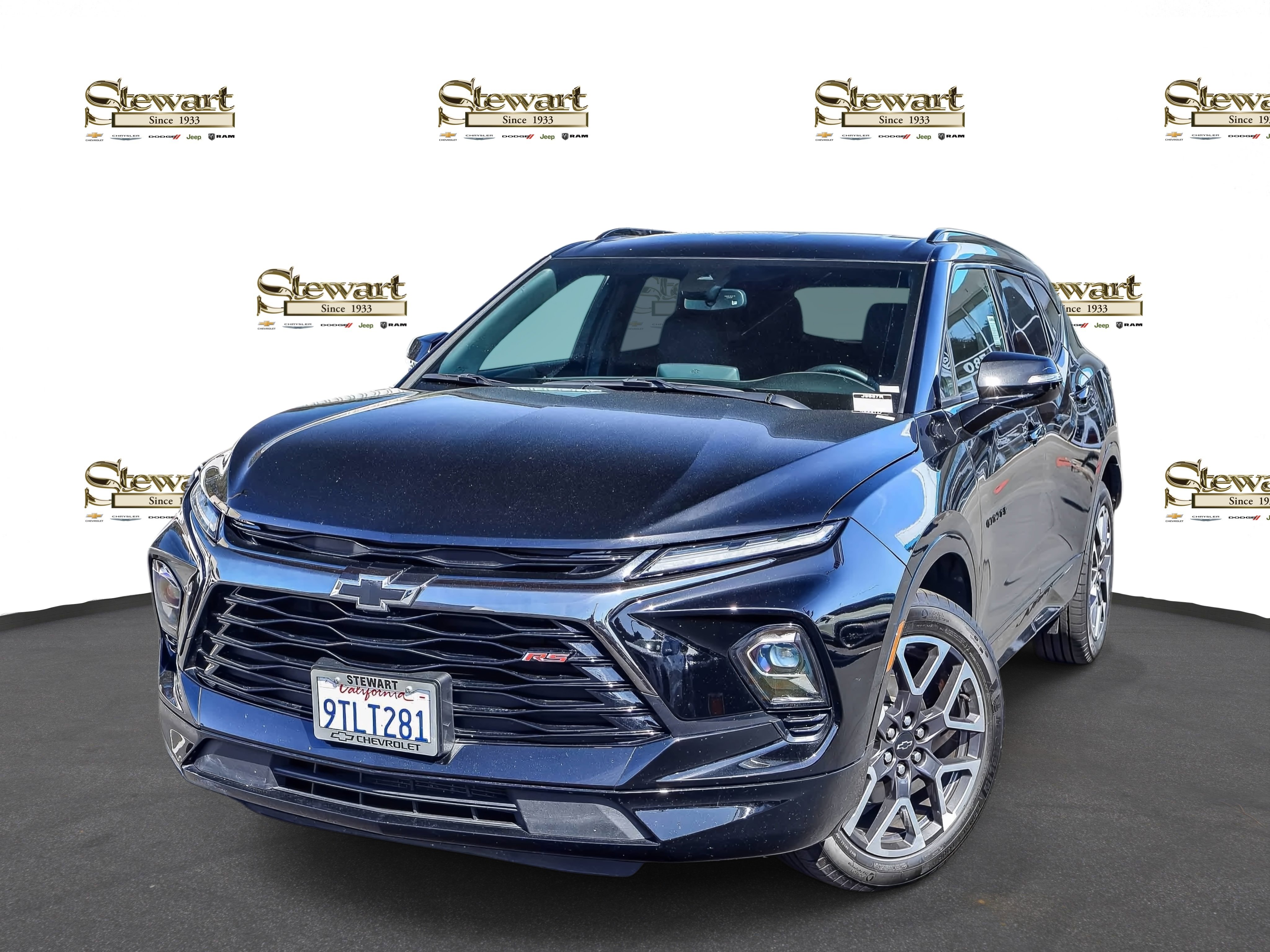 Used 2025 Chevrolet Blazer RS AWD/4WD image 1