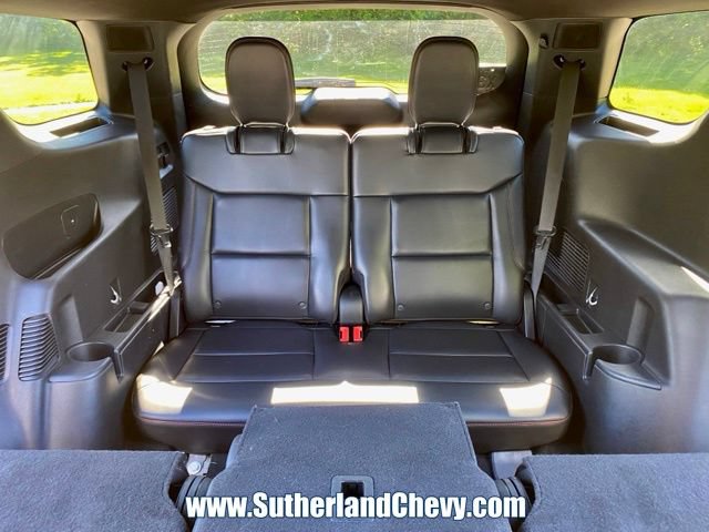 Used 2025 Ford Explorer ST-Line w/ ST-Line Street Pack AWD/4WD image 44