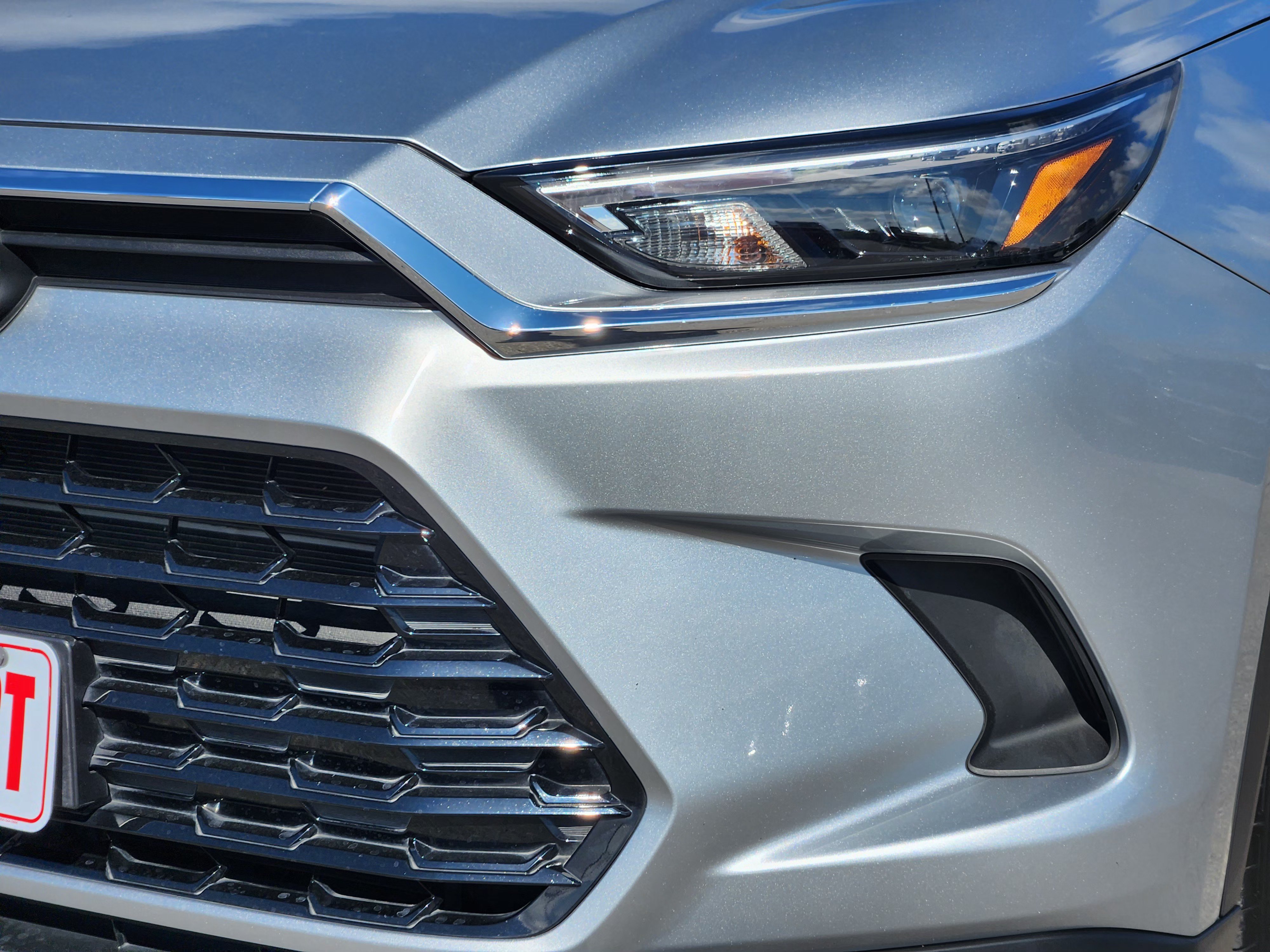 Used 2025 Toyota Grand Highlander AWD Hybrid image 8