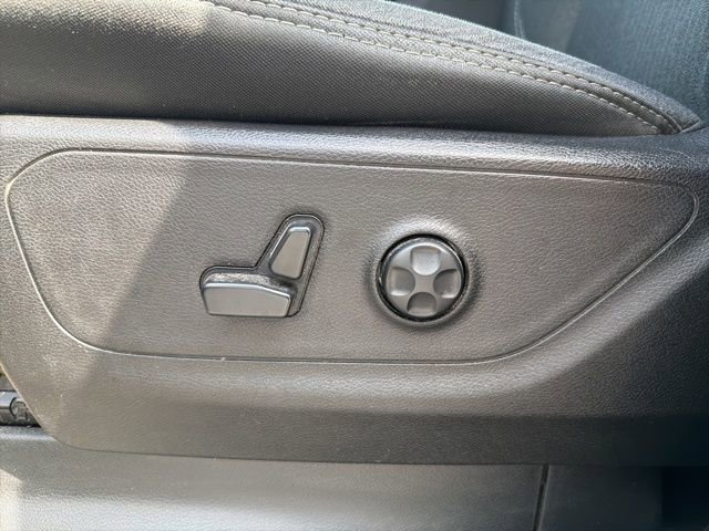 Used 2019 RAM 1500 Big Horn image 15