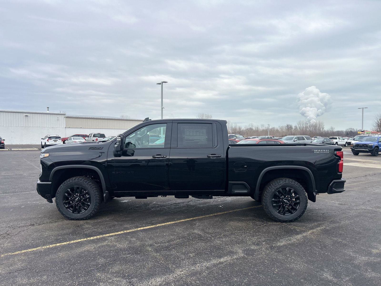 New 2026 Chevrolet Silverado 2500 LTZ w/ LTZ Plus Package AWD/4WD image 9