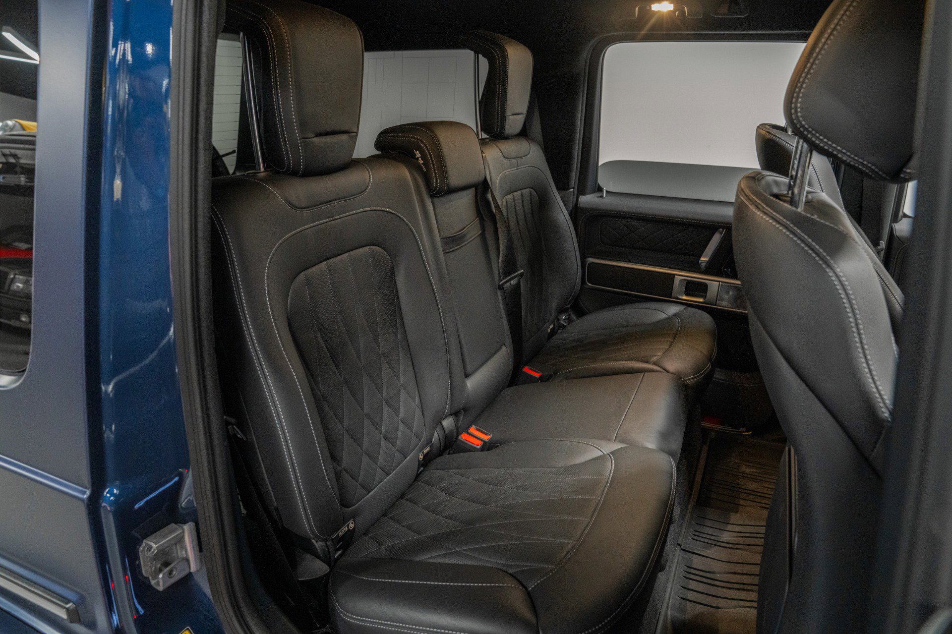 Used 2025 Mercedes-Benz G 550 image 34