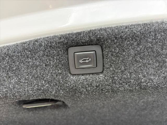Certified 2020 Cadillac CT6 Premium Luxury AWD/4WD image 22