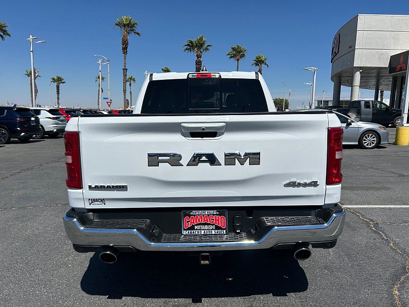 Used 2025 RAM 1500 Laramie AWD/4WD image 9