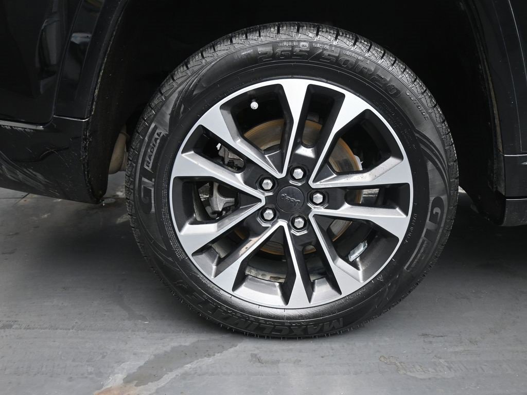 Used 2021 Jeep Grand Cherokee L Overland image 10