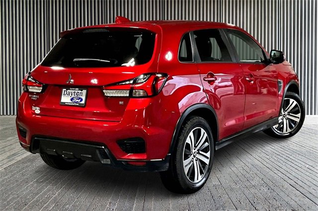 Used 2022 Mitsubishi Outlander Sport SE image 2