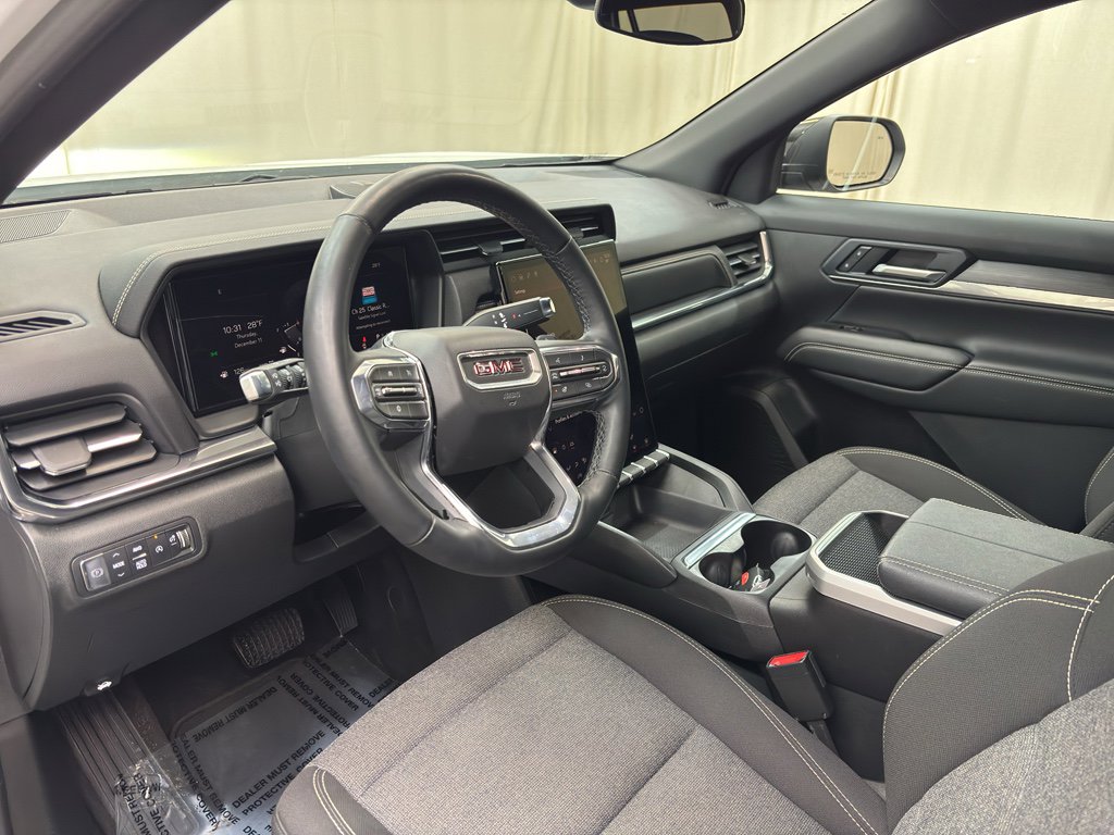 Used 2025 GMC Terrain Elevation image 15