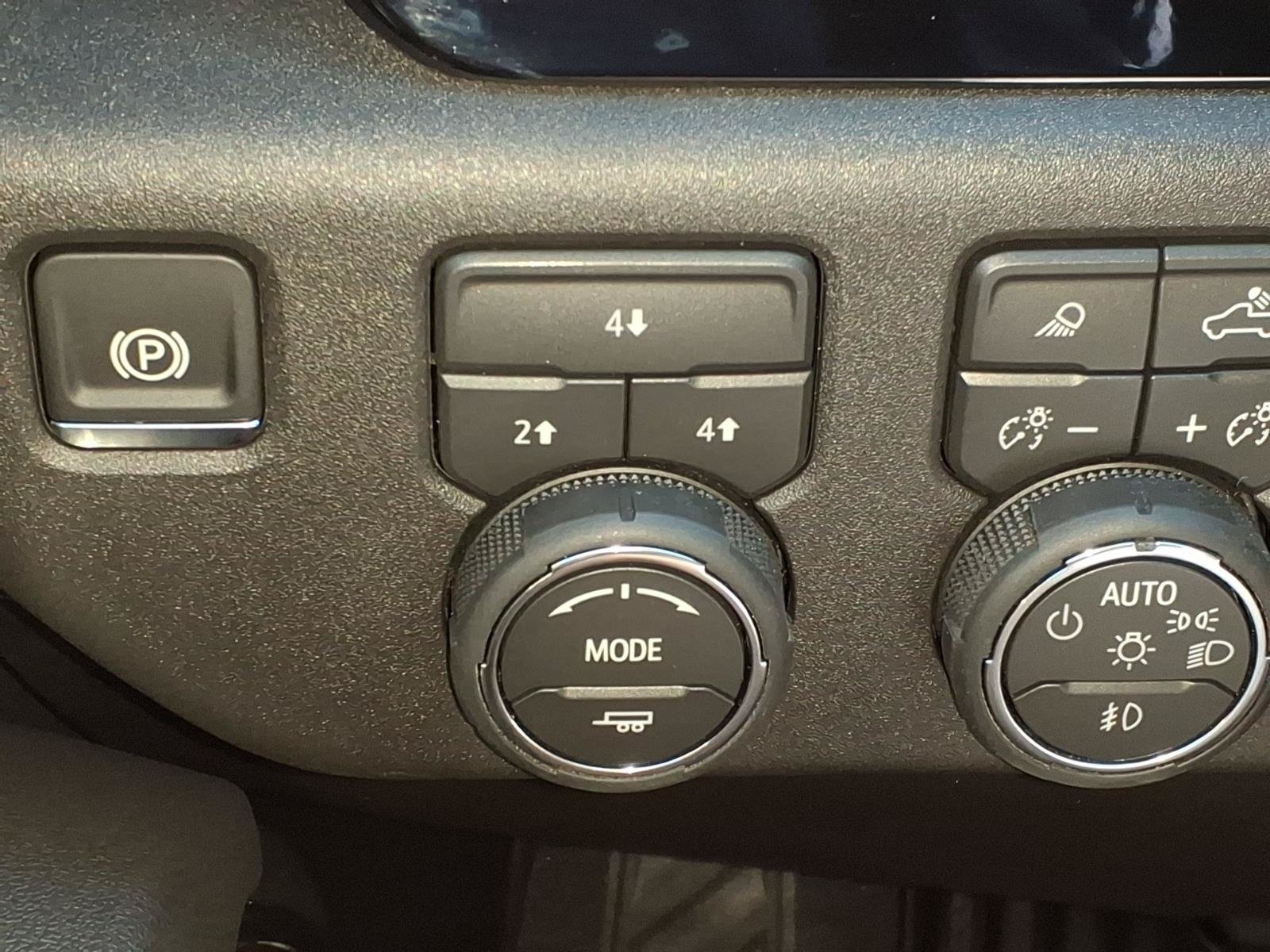 Used 2026 Chevrolet Silverado 2500 LT w/ Trail Boss Package AWD/4WD image 30