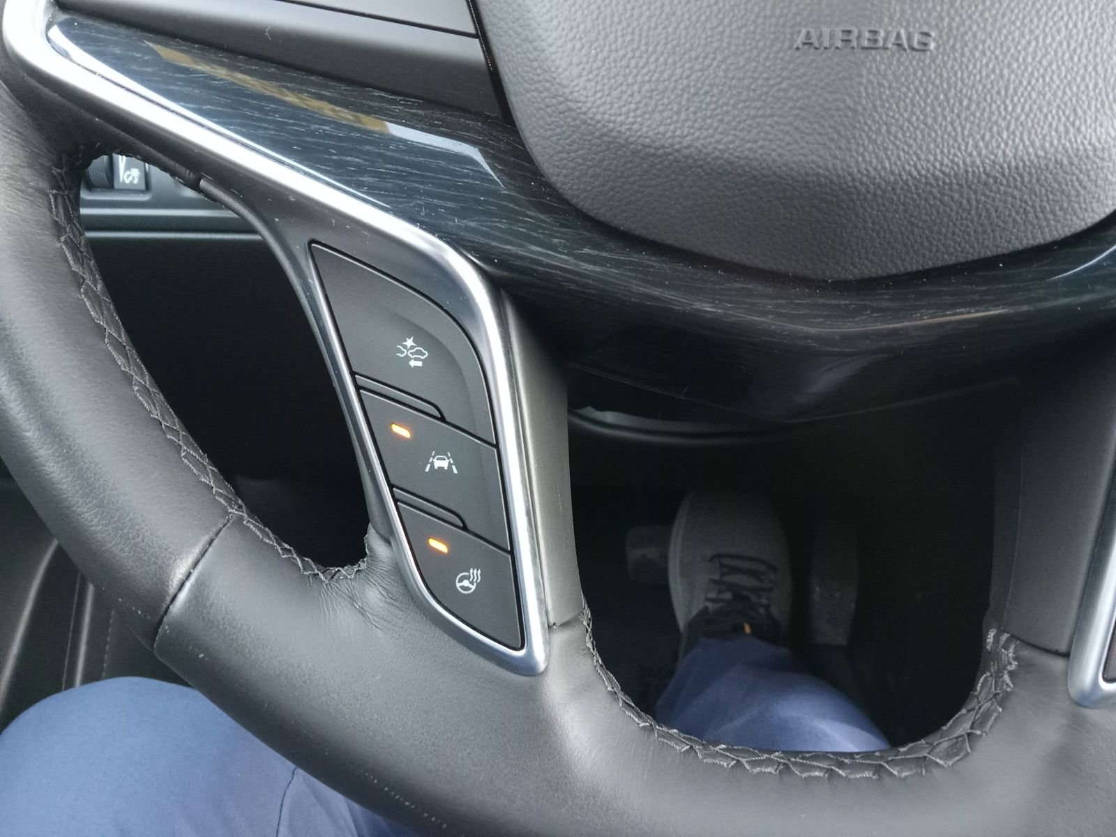 Certified 2025 Cadillac XT5 Premium Luxury w/ Technology Package image 22