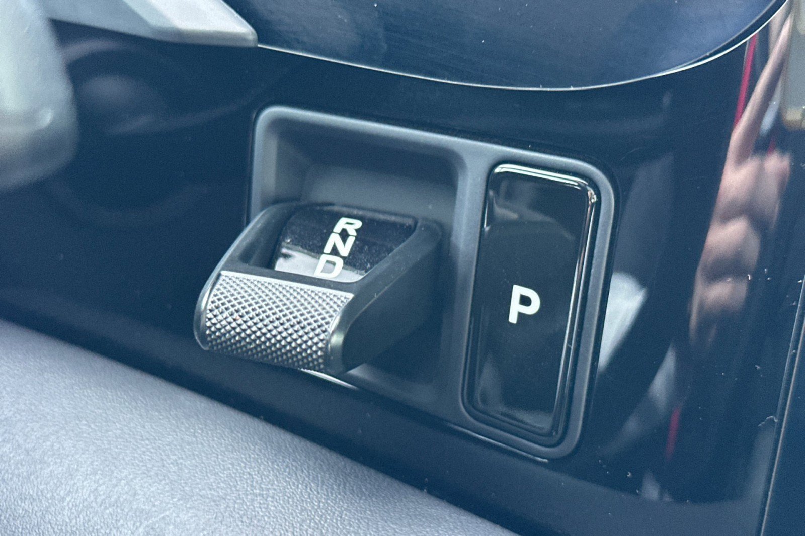 Used 2024 Porsche Taycan RWD image 21